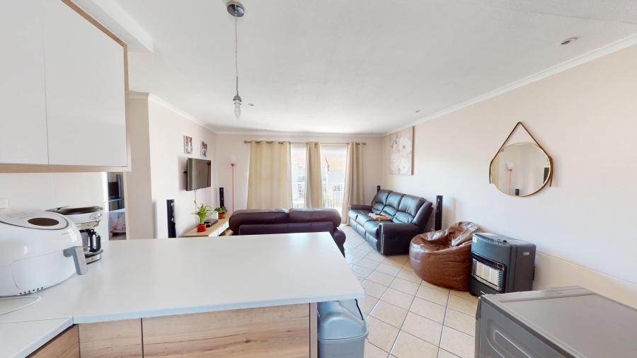 2 Bedroom Property for Sale in Gordons Bay Central Western Cape